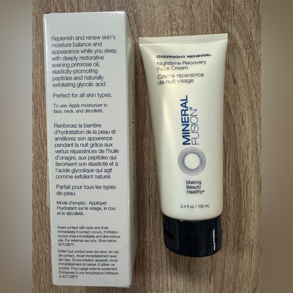 New! Mineral Fusion  Intense Hydration Face Cream Nourishing Moisture 3.4 fl oz - Picture 2 of 4